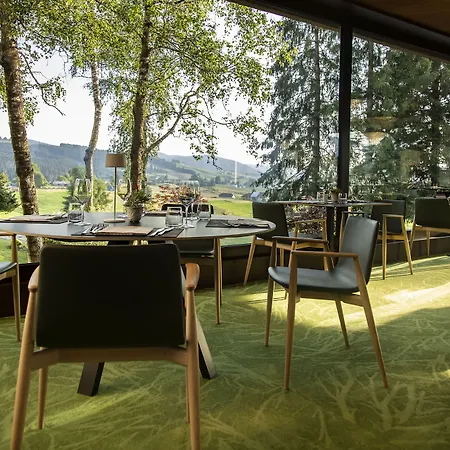 Linta Wellness & מלון 4*