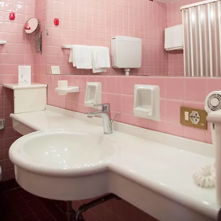 מלון Linta Wellness &