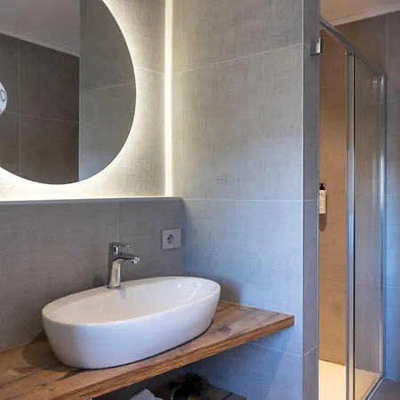 Linta Wellness & Hotel